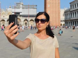 Natalija je postavila kameru u stan svoje svekrve, a kad je videla šta njen muž radi šokirala se: Usledio je razvod