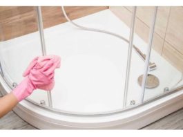 OLJUŠTIĆE KAMENAC kao da je kora banane: Zbog 0ve sitnice će vaša tuš-kabina izgledati kao da ste je tek kupili