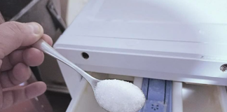 Zaboravite 0CAT: Ovaj puder iz kuhinje čisti toalet za par minuta – bez kamenca, žutih mrlja i mirisa!