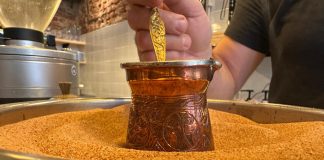 Nije pila kafu mesec dana, pa otišla kod lekara: Kad je pregledao njen organizam, ostao je u šoku