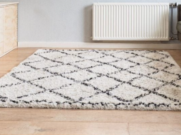 Jedan sprej poprskajte po tepihu i brzo će blistati kao nov: Tako jednostavno, a trebaju 3 sastojka