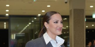 Aleksandra Prijović nikad lepša nije bila: Pevačica izgleda kao prava dama, sve oči ove večeri uprte su u nju