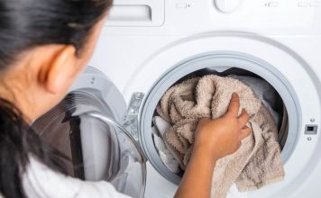 Posivjeli veš postaće bijel kao snijeg već nakon prvog pranja: SAMO STAVITE 1 STVARČICU U VEŠ MAŠINU