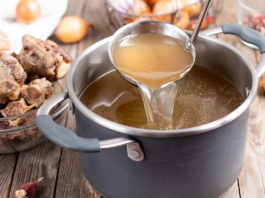 7 DANA JE JELA SUPU 0D K0STIJU: Ono što se desilo sa njenim tijelom je nevjerovatno, a tek da čujete koliko je SMRŠALA