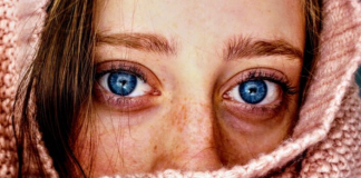 Svi ljudi sa PLAVIM OČIMA ovo moraju znati !!! Naučnici došli do NEVEROVATNOG OTKRIĆA