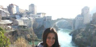 Bila je naša najbogatija pevačica a danas se bavi ovim zaboravljenim zanatom: Tragedije i poroci je sa vrha bacili na dno