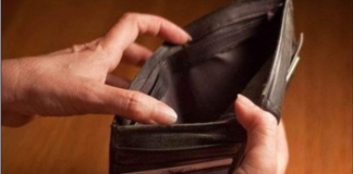 NIKADA NIKOME NEMOJTE DAVATI OVE 3 STVARI IZ KUĆE! Zbog toga vam odlazi nafaka i sreća iz kuće