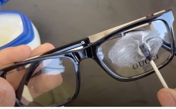 DA LI NOSITE NAOČARE? Onda ćete požaliti što do sada niste znali ovaj trik!