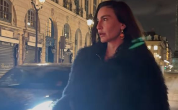 Ko je atraktivna Trukinja koja se poljubila s Novakom Đokovićem: Gazi 5. deceniju, poznata je po aferama, a izgledom ostavlja bez daha