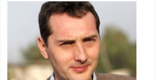 Ovaj Bosanac zbog svog imena hit na Balkanu: Pop nije hteo da mu krsti decu kad je čuo kako se zove, policija mu prašta prekršaje, tek da vidite imena braće