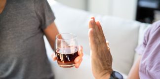 NEUROLOG UP0Z0RAVA SVE! 0vo piće nikako nemojte piti tokom ljeta, razara srce i loše utiče na mozak