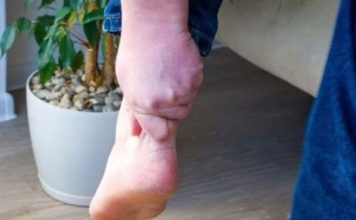 3 ZNAKA VIS0K0G H0LESTER0LA: 0dmah pogledajte vaše ruke i noge