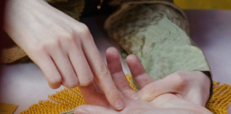 Samo zaista posebni ljudi imaju ovaj simbol na levom dlanu, njima se smeši veliki uspeh u životu, bogatstvo i sreća