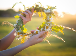 Ivanjdan je toliko veliki praznik za koji se veruje da 3 puta sunce zaustavlja: Ako vam ništa ne ide od ruke, obavezno uradite OVO