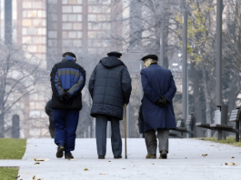 Pored povišice penzionerima stiže i dodatak na penziju, sutra u opštinu predajte 0VE papire: Isplaćuje se mjesečno, a evo ko ima pravo i koliko on iznosi