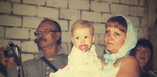 “Svekrva je zahtevala da uradimo DNK test za sina jer je ličio na komšiju, a ne na oca: Kad su stigli rezultati, zanemela je od šoka”