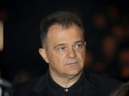 Krije je ko zmija noge, a sada je jasno i zašto: Ova leptica je Brajina žena, Srbi ostaju nemi pred ovom boginjom