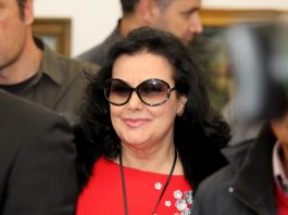 Oženio je najlepšu glumicu Jugoslavije, a onda mu je pamet pomutila Sekulina žena: Skrasio se kraj 32 godine mlađe i u 76-oj dobio decu