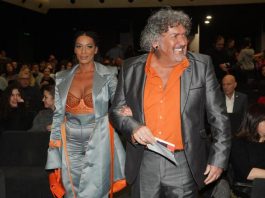 Gladovao, grejao vodu da bi se kupao, pa podigao vilu s crkvom u vrtu: Sad živi u luksuzu u Batajnici s 20 godina mlađom