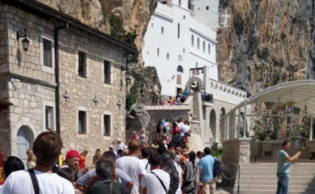 Gordana je pod Ostrogom provela 3 dana i doživela čudo: “Glas koji sam tamo čula, nikad ne mogu zaboraviti”