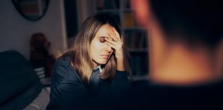 Kako shvatiti da je pred vama pokvarena žena: 10 znakova jasnih kao dan (br. 8 je osobina najpokvarenijih)