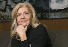 Marina je ušla u sobu i pronašla sina kako nepomično leži, a prsti su mu već bili plavi: “Nikada nisam želela da vidim rezultate obdukcije, šta mi to znači…”