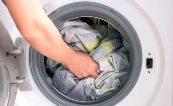 ŠTA SE DESI KAD U VEŠ MAŠINU STAVITE I 3 KAŠIKE ŠEĆERA: Probajte i ostaćete bez teksta!