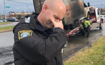 “SVE SU IZGORILE …” Policajci su plakali kao kiša kada su došli na uviđaj, a kada vidite zašto, i vi ćete – ali od smijeha “SVE SU IZGORILE …” Policajci su plakali kao kiša kada su došli na uviđaj, a kada vidite zašto, i vi ćete – ali od smijeha - featured image