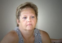 Žena iz Konjević Polja bacila svoju decu, da bi mogla da se preuda: Nakon par godina sina je srela ispred prodavnice i šokirala ga reakcijom Žena iz Konjević Polja bacila svoju decu, da bi mogla da se preuda: Nakon par godina sina je srela ispred prodavnice i šokirala ga reakcijom - featured image