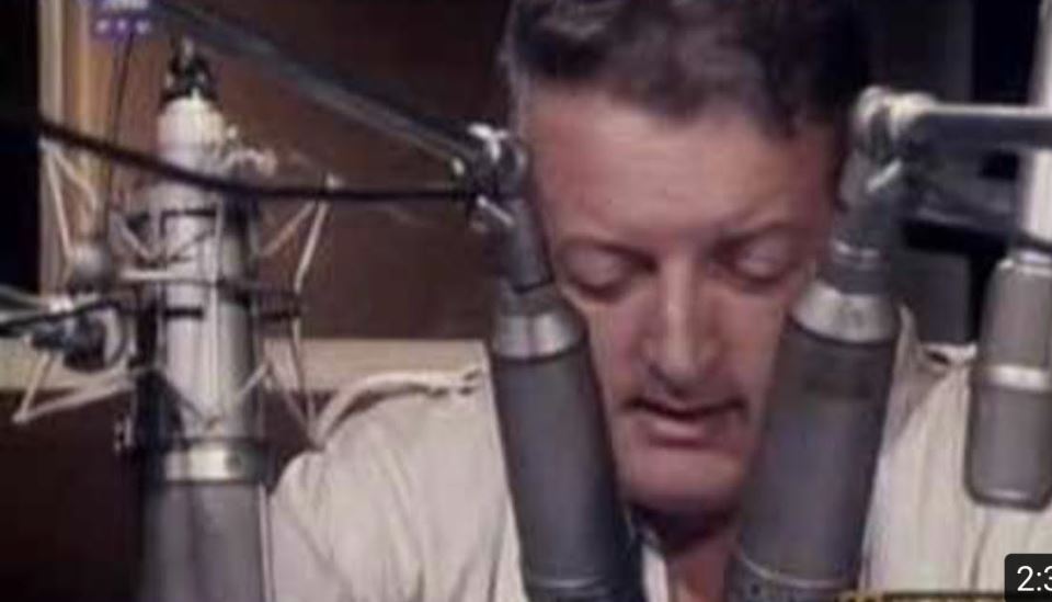 Čim je saznao da mu je jetra otkazala, cela estrada mu okrenula leđa: Na samrti niko osim 2 čuvena pevača nije hteo da ga pogleda - featured image Čim je saznao da mu je jetra otkazala, cela estrada mu okrenula leđa: Na samrti niko osim 2 čuvena pevača nije hteo da ga pogleda - featured image