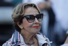 Stan u staroj zgradi, a nameštaj je priča za sebe: Evo u kakvim uslovima živi Ceca Bojković Stan u staroj zgradi, a nameštaj je priča za sebe: Evo u kakvim uslovima živi Ceca Bojković - featured image