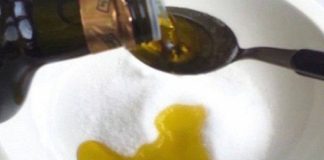 POMIJEŠAJTE MASLINOVO ULJE I SO: Bolove nećete osjetiti narednih nekoliko godina POMIJEŠAJTE MASLINOVO ULJE I SO: Bolove nećete osjetiti narednih nekoliko godina - featured image