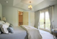 Zašto kod Francuskinja spavaće sobe izgledaju besprekorno? 5 trikova stvaraju čudo, možete ih primeniti odmah Zašto kod Francuskinja spavaće sobe izgledaju besprekorno? 5 trikova stvaraju čudo, možete ih primeniti odmah - featured image