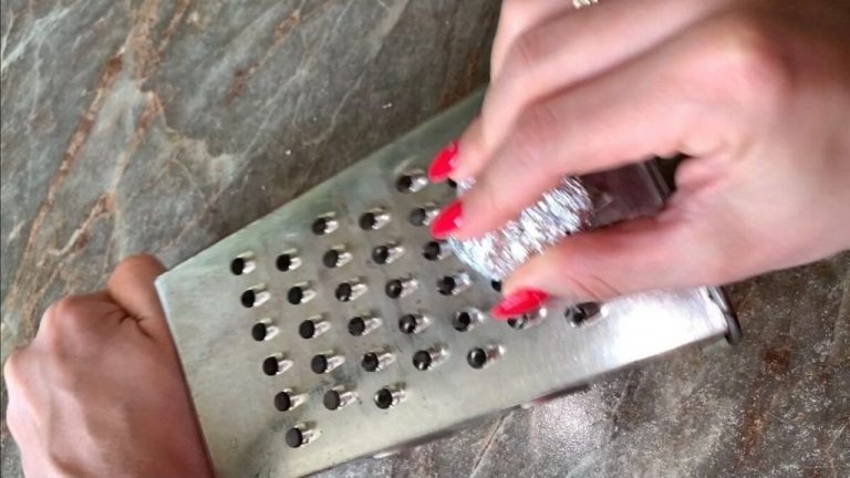 Brz i jednostavan način da osvježite svoj staru rende kod kuće — ne morate kupovati novi! - featured image Brz i jednostavan način da osvježite svoj staru rende kod kuće — ne morate kupovati novi! - featured image