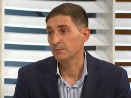 Doktor Čubrilo otkriva zašto nam tijelo „rđa“ iznutra: OVIH 5 stvari zaustavljaju upale i usporavaju starenje Doktor Čubrilo otkriva zašto nam tijelo „rđa“ iznutra: OVIH 5 stvari zaustavljaju upale i usporavaju starenje - featured image