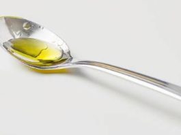 Najbolji čistač jetre: Gutljaj svakog jutra i crijeva će raditi kao sat, zaboravit ćete na probleme sa zatvorom i lošom probavom Najbolji čistač jetre: Gutljaj svakog jutra i crijeva će raditi kao sat, zaboravit ćete na probleme sa zatvorom i lošom probavom - featured image