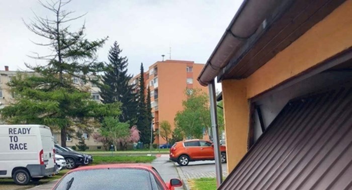 Tip iz Varaždina zagradio je autom nečiju garažu, morate vidjeti kako se vlasnik obračunao s njim - featured image Tip iz Varaždina zagradio je autom nečiju garažu, morate vidjeti kako se vlasnik obračunao s njim - featured image