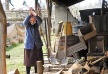 NIJE DOČEKALA 105. ROĐENDAN Preminula baka Zagorka iz lozničkog sela Grnčara: Nije imala tajnu dugovečnosti, ali je uvek govorila jedno NIJE DOČEKALA 105. ROĐENDAN Preminula baka Zagorka iz lozničkog sela Grnčara: Nije imala tajnu dugovečnosti, ali je uvek govorila jedno - featured image