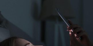 Psiholozi objasnili: Zašto se neki ljudi najbolje osjećaju u tišini i sami sa sobom Psiholozi objasnili: Zašto se neki ljudi najbolje osjećaju u tišini i sami sa sobom - featured image