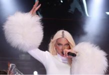 POSLUŠAJTE KAKO KARLEUŠA PJEVA PRIJOVIĆKIN HIT Mreže se usijale, komentari samo pljušte, iznenadila je sve! (VIDEO) POSLUŠAJTE KAKO KARLEUŠA PJEVA PRIJOVIĆKIN HIT Mreže se usijale, komentari samo pljušte, iznenadila je sve! (VIDEO) - featured image