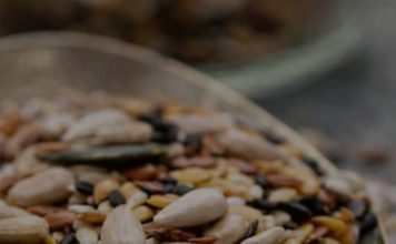 4 moćne sjemenke skidaju kilograme: Pojedite šaku dnevno, nosit ćete farmerke od prije 10 godina 4 moćne sjemenke skidaju kilograme: Pojedite šaku dnevno, nosit ćete farmerke od prije 10 godina - featured image