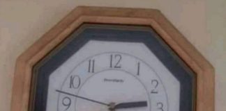Kupili su sat u kineskom dućanu, a tek kad su ga objesili primijetili su da nešto nije kako treba Kupili su sat u kineskom dućanu, a tek kad su ga objesili primijetili su da nešto nije kako treba - featured image
