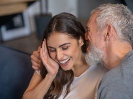 Kako pametna žena natjera muškarca da mu nedostaje Kako pametna žena natjera muškarca da mu nedostaje - featured image