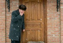 Maske su skinute:„Otac dolazi bez najave, a ono što zatiče šokira sve“ 😲😲😲 Maske su skinute:„Otac dolazi bez najave, a ono što zatiče šokira sve“ 😲😲😲 - featured image