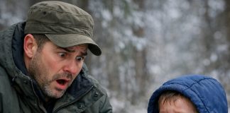 „Mama je rekla da čekam ovde…“ — šaptao je dečak šumarima. U njegovom džepu pronađena je ZAPISKA. Od pročitanog mu je kosa mu se digla na glavi… 😲😲😲 „Mama je rekla da čekam ovde…“ — šaptao je dečak šumarima. U njegovom džepu pronađena je ZAPISKA. Od pročitanog mu je kosa mu se digla na glavi… 😲😲😲 - featured image