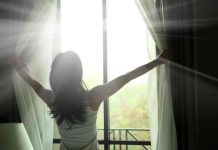 SVAKO JUTRO OVO URADITE DA UBIJETE SVE BAKTERIJE KOJE SU VAM UŠLE U KUĆU: Niko ne zna za ovaj TRIK, A SPAŠAVA ZDRAVLJE SVAKO JUTRO OVO URADITE DA UBIJETE SVE BAKTERIJE KOJE SU VAM UŠLE U KUĆU: Niko ne zna za ovaj TRIK, A SPAŠAVA ZDRAVLJE - featured image