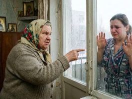 “Zaključana na balkonu: Šokantni obrt nakon 40 minuta na zimi!” “Zaključana na balkonu: Šokantni obrt nakon 40 minuta na zimi!” - featured image