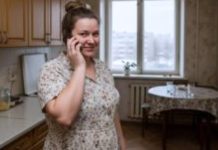 „Olička, uplata nije došla! Možda je neki problem u banci? Proveri, molim te!“ — zabrinuto je govorila svekrva na telefonu. Nasmešila sam se: „Pogledajte kroz prozor i saznaćete.“ Od onog što je videla, svekrvi su se podigle kose na glavi… 😲😲😲 „Olička, uplata nije došla! Možda je neki problem u banci? Proveri, molim te!“ — zabrinuto je govorila svekrva na telefonu. Nasmešila sam se: „Pogledajte kroz prozor i saznaćete.“ Od onog što je videla, svekrvi su se podigle kose na glavi… 😲😲😲 - featured image