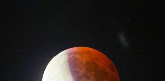 Dramatičan “krvavi Mjesec” se pojavljuje na nebu usred kaosa u svijetu Dramatičan “krvavi Mjesec” se pojavljuje na nebu usred kaosa u svijetu - featured image