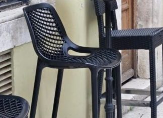 Prizor iz kafića u Šibeniku nasmijao je cijelu Hrvatsku, kad vidite fotku bit će vam jasno zašto Prizor iz kafića u Šibeniku nasmijao je cijelu Hrvatsku, kad vidite fotku bit će vam jasno zašto - featured image